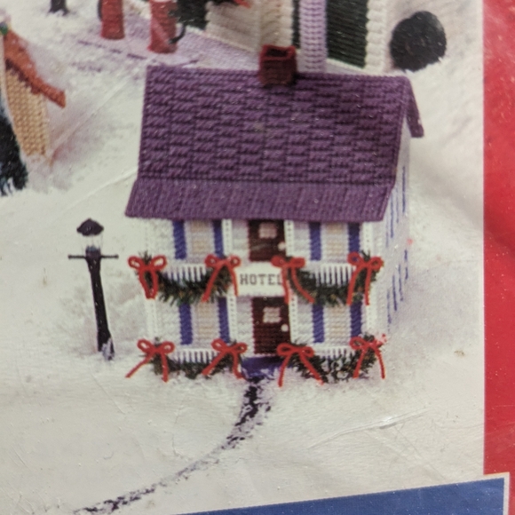 Mary Maxim musical village plastic canvas needlepoint kit Hotel #80269 - Picture 2 of 7